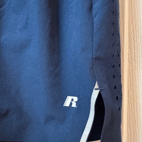 Russell Athletic Men's Navy Shorts - Picture 2 of 6
